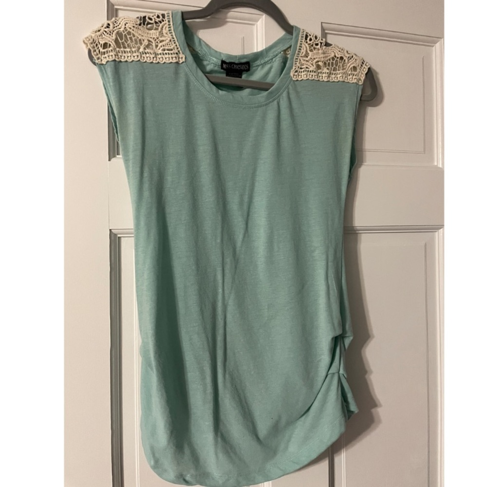 Womens top with lace shoulder